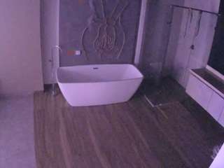 voyeurcam-casa-salsa-bathroom-4