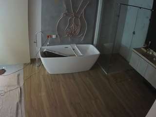 voyeurcam-casa-salsa-bathroom-4