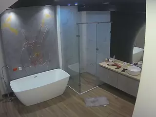 Casa Salsa Bathroom 4's Live Sex Cam Show