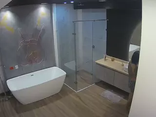 Casa Salsa Bathroom 4's Live Sex Cam Show