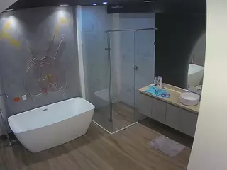 Casa Salsa Bathroom 4's Live Sex Cam Show