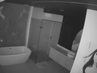 Casa Salsa Bathroom 4's Live Sex Cam Show