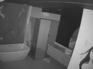 Casa Salsa Bathroom 4's Live Sex Cam Show