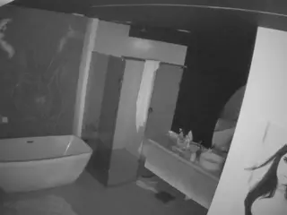 Casa Salsa Bathroom 4's Live Sex Cam Show