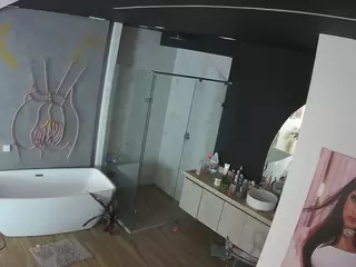 Casa Salsa Bathroom 4's Live Sex Cam Show