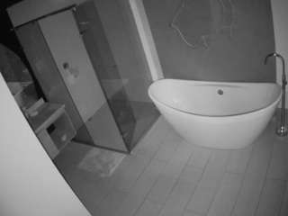 voyeurcam-casa-salsa-bathroom-5 camsoda Full Nude Cams 