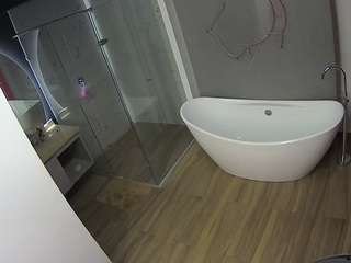 voyeurcam-casa-salsa-bathroom-5