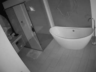 Salsa Slurper camsoda voyeurcam-casa-salsa-bathroom-5