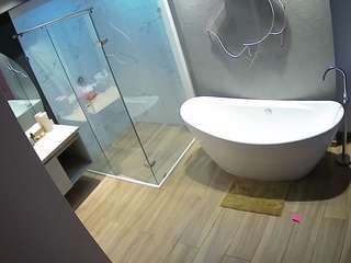 Voyeur Bath camsoda voyeurcam-casa-salsa-bathroom-5