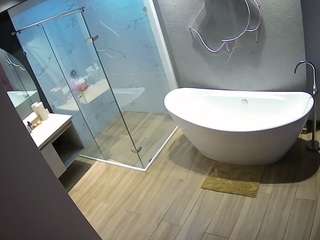 Juju Michet camsoda voyeurcam-casa-salsa-bathroom-5