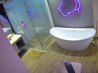 voyeurcam-casa-salsa-bathroom-5 camsoda Hamster Web Cams 