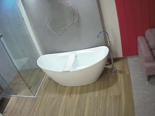 voyeurcam-casa-salsa-bathroom-5