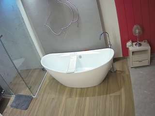 voyeurcam-casa-salsa-bathroom-5