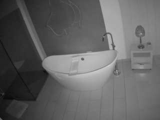 voyeurcam-casa-salsa-bathroom-5 camsoda