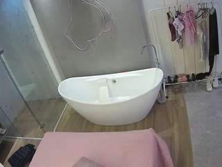 voyeurcam-casa-salsa-bathroom-5