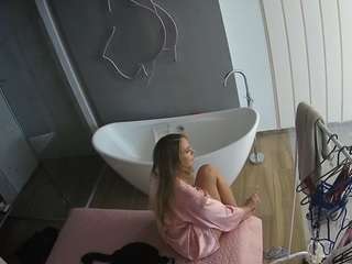 voyeurcam-casa-salsa-bathroom-5 webcam model