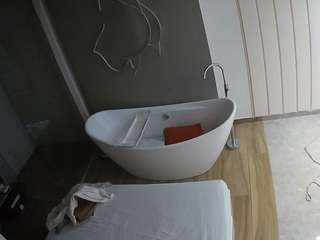voyeurcam-casa-salsa-bathroom-5