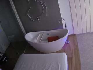 voyeurcam-casa-salsa-bathroom-5