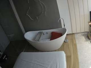 voyeurcam-casa-salsa-bathroom-5