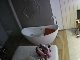 voyeurcam-casa-salsa-bathroom-5