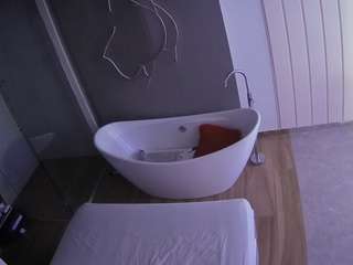 voyeurcam-casa-salsa-bathroom-5