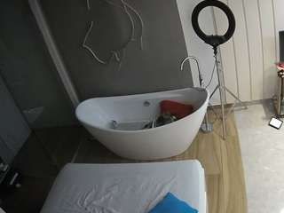 voyeurcam-casa-salsa-bathroom-5