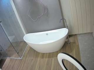 voyeurcam-casa-salsa-bathroom-5