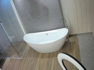voyeurcam-casa-salsa-bathroom-5