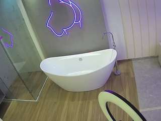 voyeurcam-casa-salsa-bathroom-5