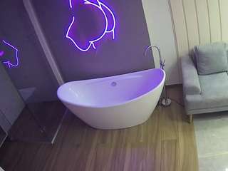 voyeurcam-casa-salsa-bathroom-5