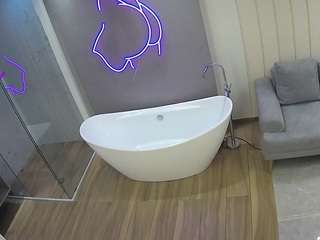 voyeurcam-casa-salsa-bathroom-5