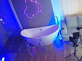 voyeurcam-casa-salsa-bathroom-5