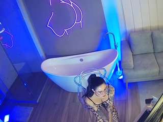 voyeurcam-casa-salsa-bathroom-5