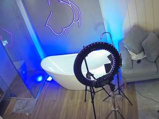 voyeurcam-casa-salsa-bathroom-5