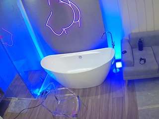 voyeurcam-casa-salsa-bathroom-5