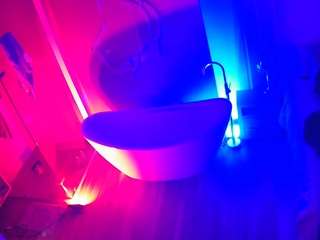 voyeurcam-casa-salsa-bathroom-5