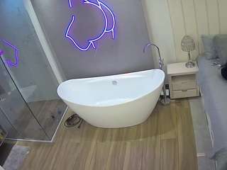 voyeurcam-casa-salsa-bathroom-5