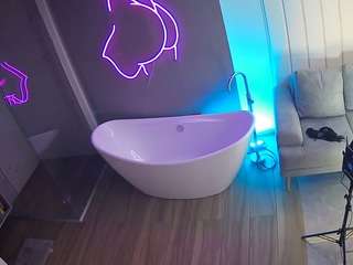 voyeurcam-casa-salsa-bathroom-5