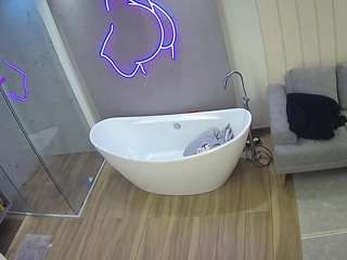 voyeurcam-casa-salsa-bathroom-5