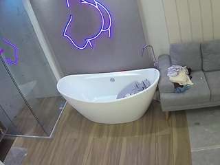 voyeurcam-casa-salsa-bathroom-5