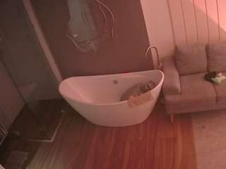 voyeurcam-casa-salsa-bathroom-5