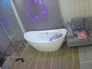 voyeurcam-casa-salsa-bathroom-5