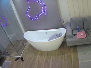 voyeurcam-casa-salsa-bathroom-5
