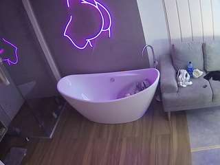 voyeurcam-casa-salsa-bathroom-5