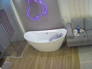 voyeurcam-casa-salsa-bathroom-5