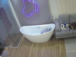 voyeurcam-casa-salsa-bathroom-5
