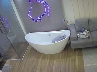 voyeurcam-casa-salsa-bathroom-5