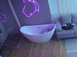voyeurcam-casa-salsa-bathroom-5