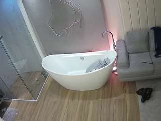 voyeurcam-casa-salsa-bathroom-5