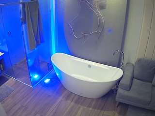 voyeurcam-casa-salsa-bathroom-5
